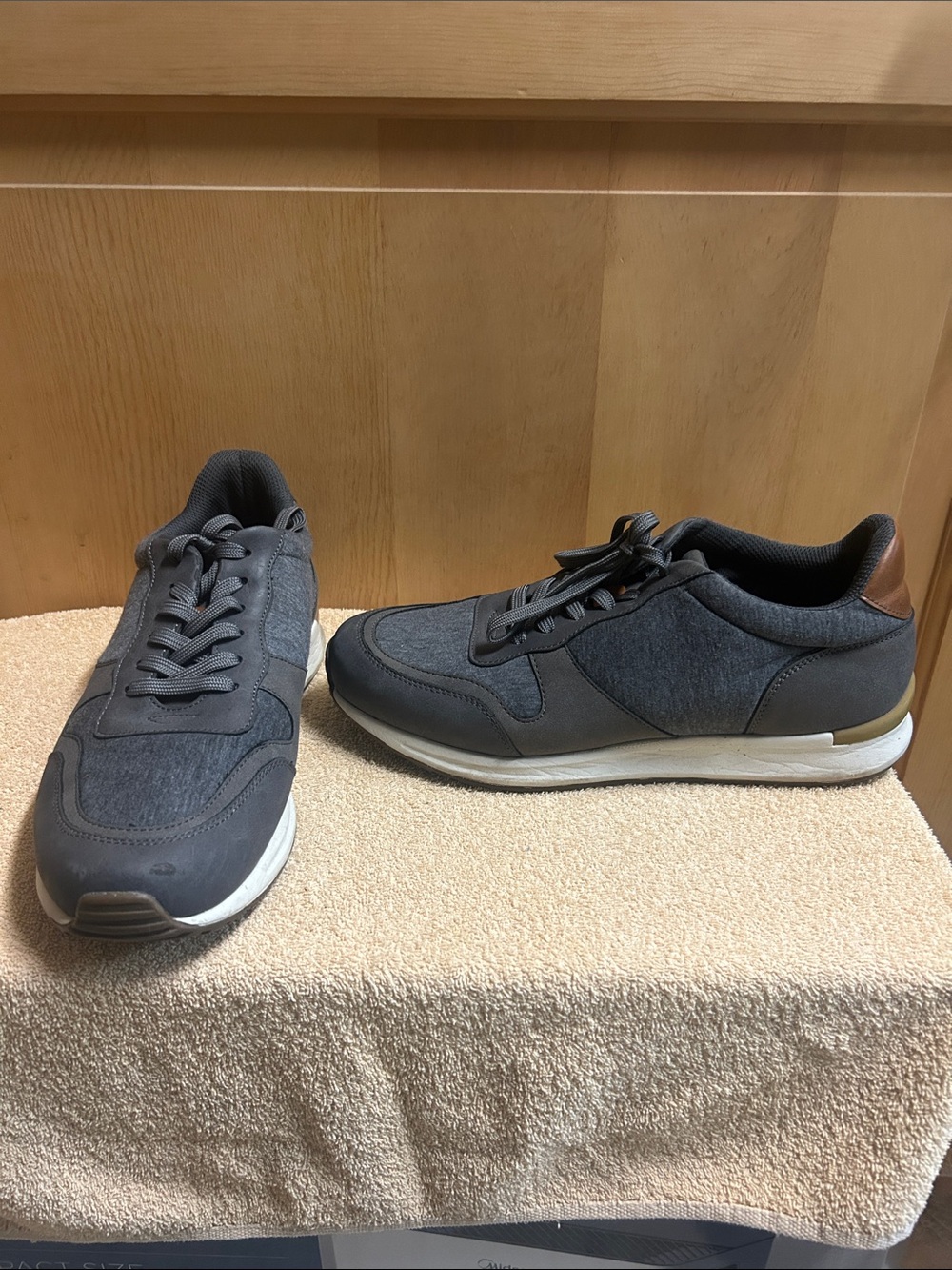 Goodfellow & Co Gray Casual Sneakers Men’s Size 10
